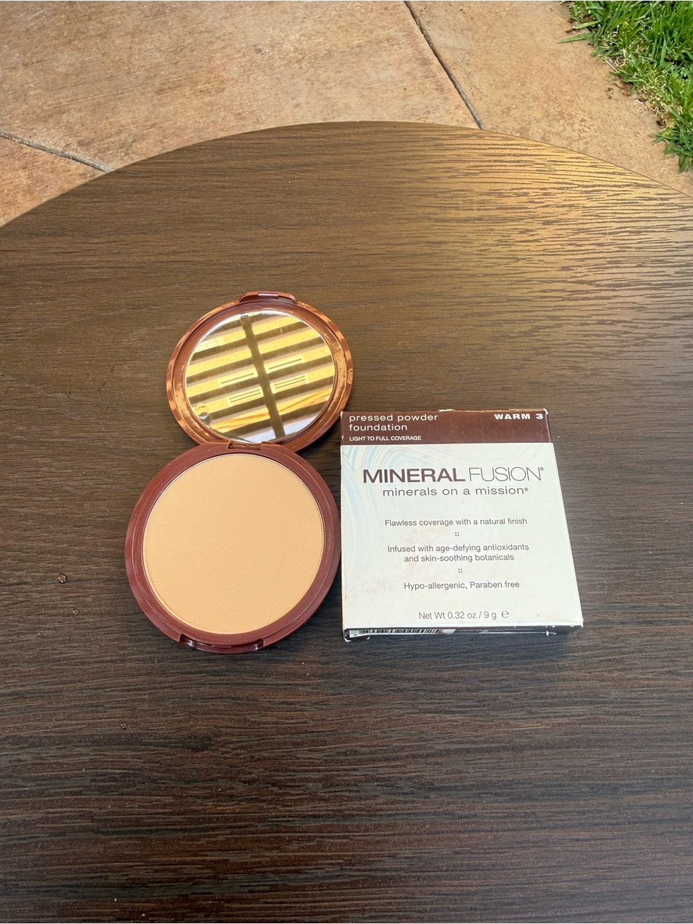 Mineral Fusion Pressed Powder Foundation Warm 3